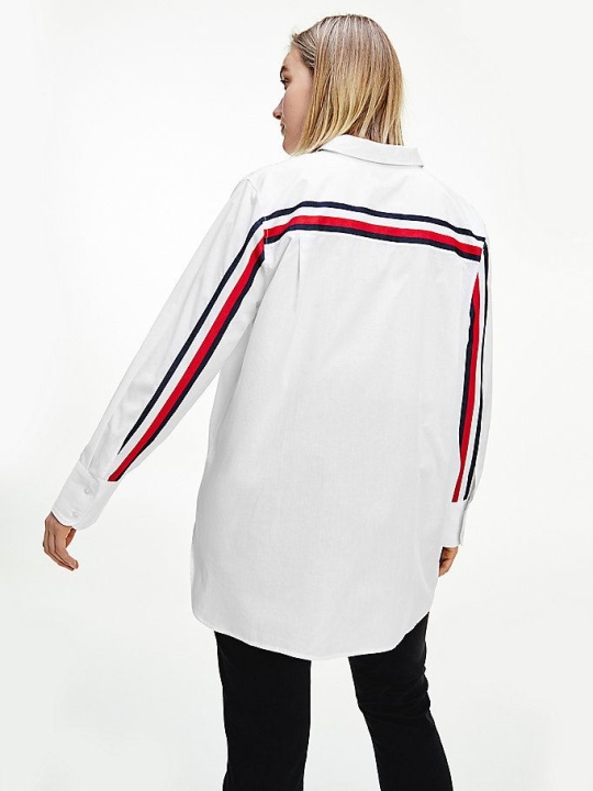 Women's Tommy Hilfiger Curve Signature Detailing Girlfriend Fit Shirts White | USA-LYCRXT